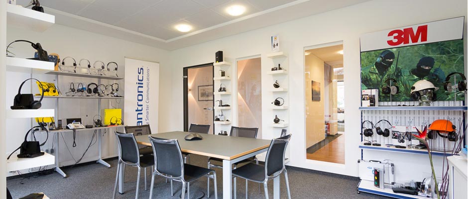showroom1